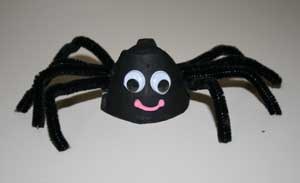 egg carton spider thumbnail d56d1597 4418 4b94 c1d1 d294eeb8f41a 700x525 1